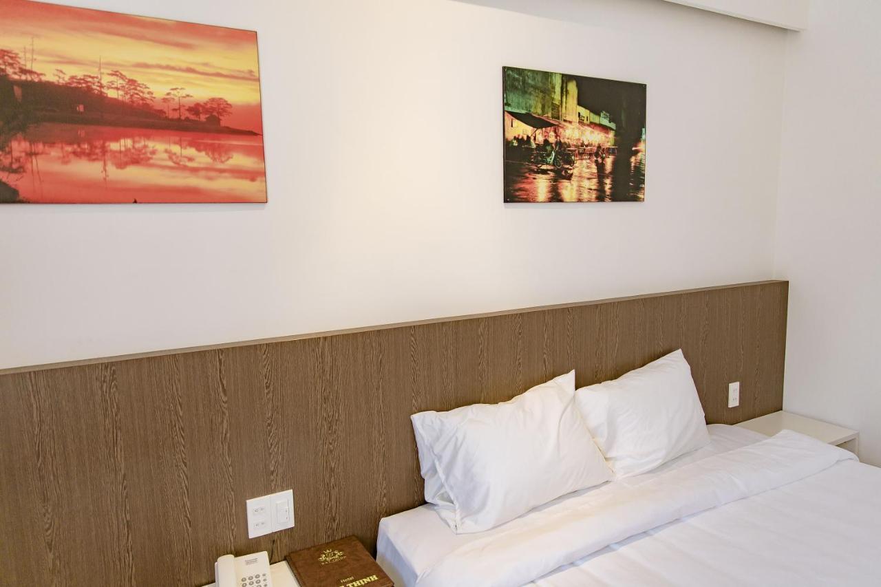 Khach San Dat Thinh Hotel ดาลัด ภายนอก รูปภาพ
